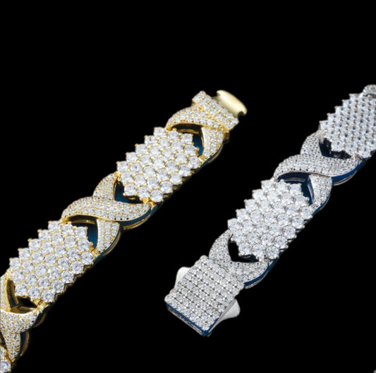12mm Colored VVS Moissanite Infinity Link Bracelet